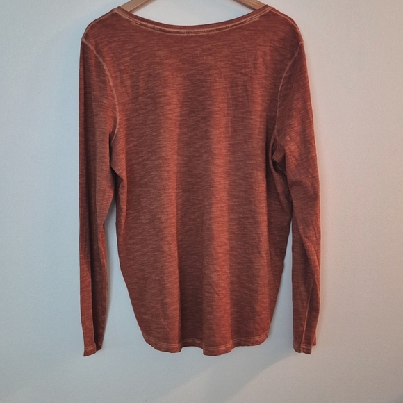 NWT Peruvian Connection Oxide Katia Long Sleeve Tee V Neck Burnt Orange Large - Picture 2 of 7
